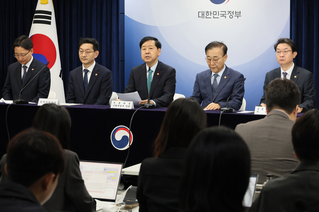 정부, 서울 전역 규제지역·토허구역 묶는다… 경기 12곳도 해당
