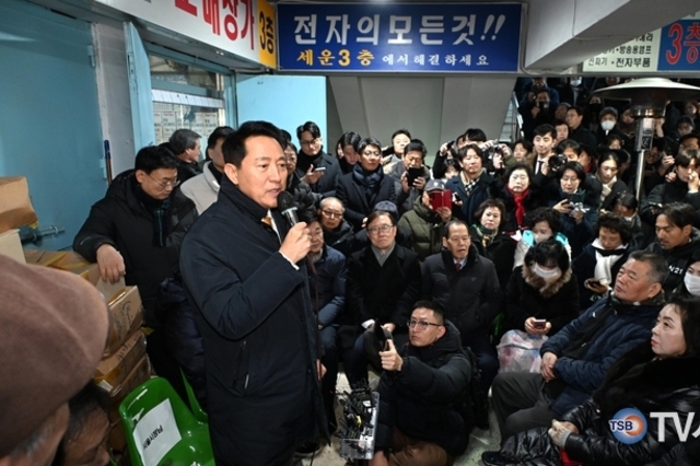 오세훈 시장, 세운지구 찾아 주민간담회