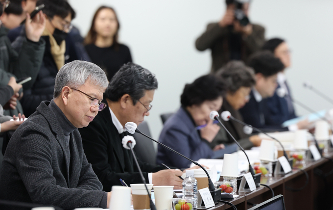 의협 "일방적 의대증원 논의 반대… 부실추계 정책 바로잡겠다"