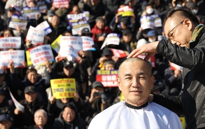 "강원특별법 3차 개정 조속 처리"…도민 3천명 국회 앞 집결