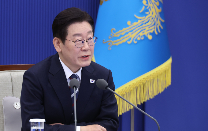 李대통령 "망국적 부동산 공화국 극복해야"