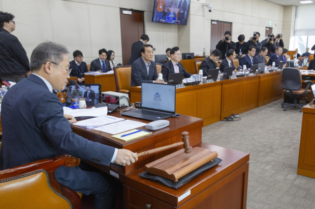 국회 정개특위, 지구당 부활 본격 논의 착수