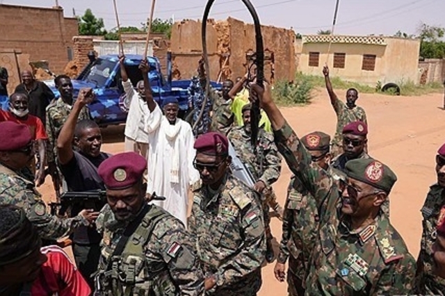 수단 반군 통제지역 병원에 드론 공격…최소 64명 사망