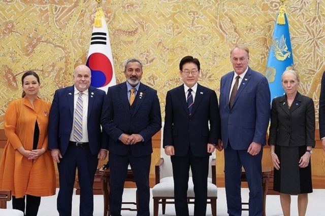 李대통령, 美하원의원단에 "중동전쟁에 어려움 겪어…조언 구해"