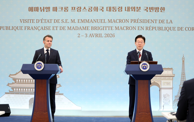 李대통령 "韓·佛, 호르무즈 해협 안전 수송로 확보 협력"