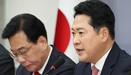 국민의힘 장동혁 대표가 8일 서울 여의도 국회에서 열린 최고위원회의에서 발언하고 있다. /사진=연합뉴스