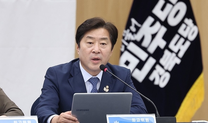 더불어민주당 황명선 최고위원이 20일 아시아태평양경제협력체(APEC) 정상회의가 열리는 경북 경주시 경주화백컨벤션센터(HICO)에서 열린 경북 현장 최고위원회에서 발언하고 있다. /사진=연합뉴스