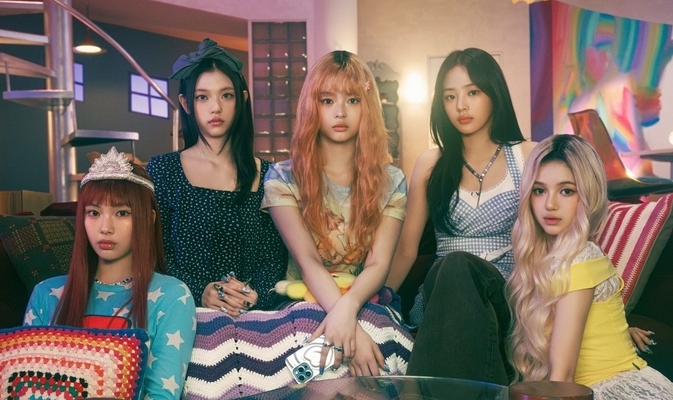 <strong>걸그룹 뉴진스</strong>