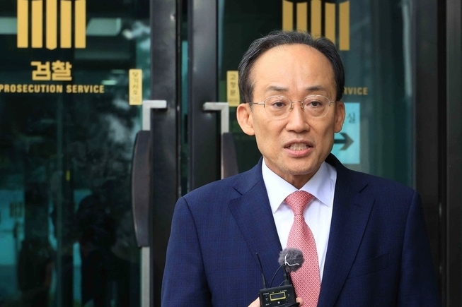 국민의힘 추경호 전 원내대표가 31일 서울 서초구 서울고검에 마련된 조은석 내란특별검사팀 사무실에서 조사를 마친 뒤 나오며 발언하고 있다. /사진=연합뉴스