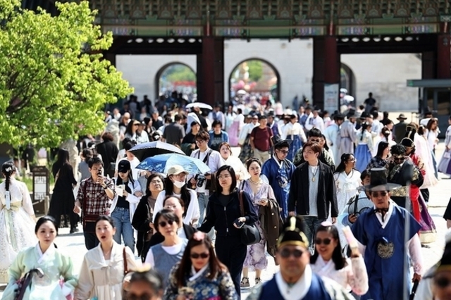 방한객 20만명 몰린다…여행·레저업계 '들썩'